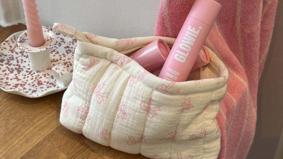 En ny Glowie essential er på vej - skabt til dine beauty-favoritter! 🎀